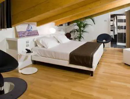 Coppe - Boutique 4* Triëst