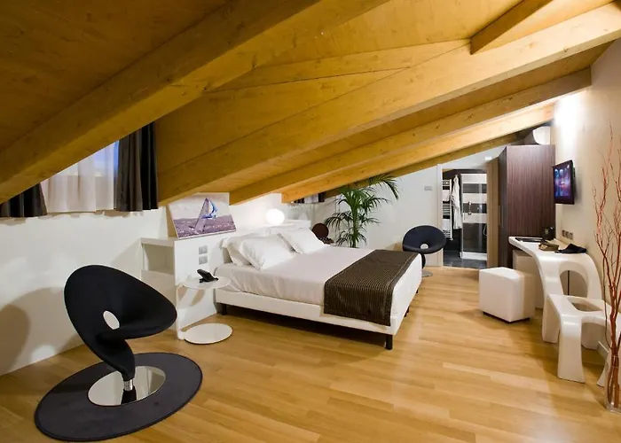 Otel Coppe - Boutique Trieste